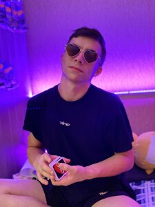 Lonely__MAX Public Pic 2