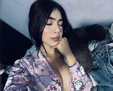 GabrielaSuarez_ Public Pic