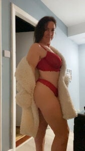 SassyladyのWhite fur coat for the boysの 3枚の写真