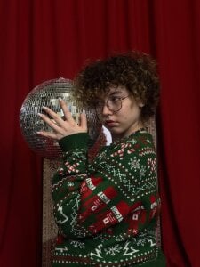 JoiHannaman Chasing Snowflakes ❄️✨ Pic 3