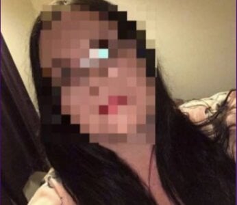 BustyBellaUK_42 Public Kuva