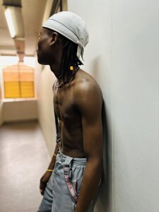 Mzulonesausy Public Pic