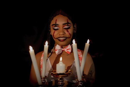 SkylerBloomm Halloween girl 😈 Pic