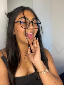 Violettabloom_ Hey! Pic 2