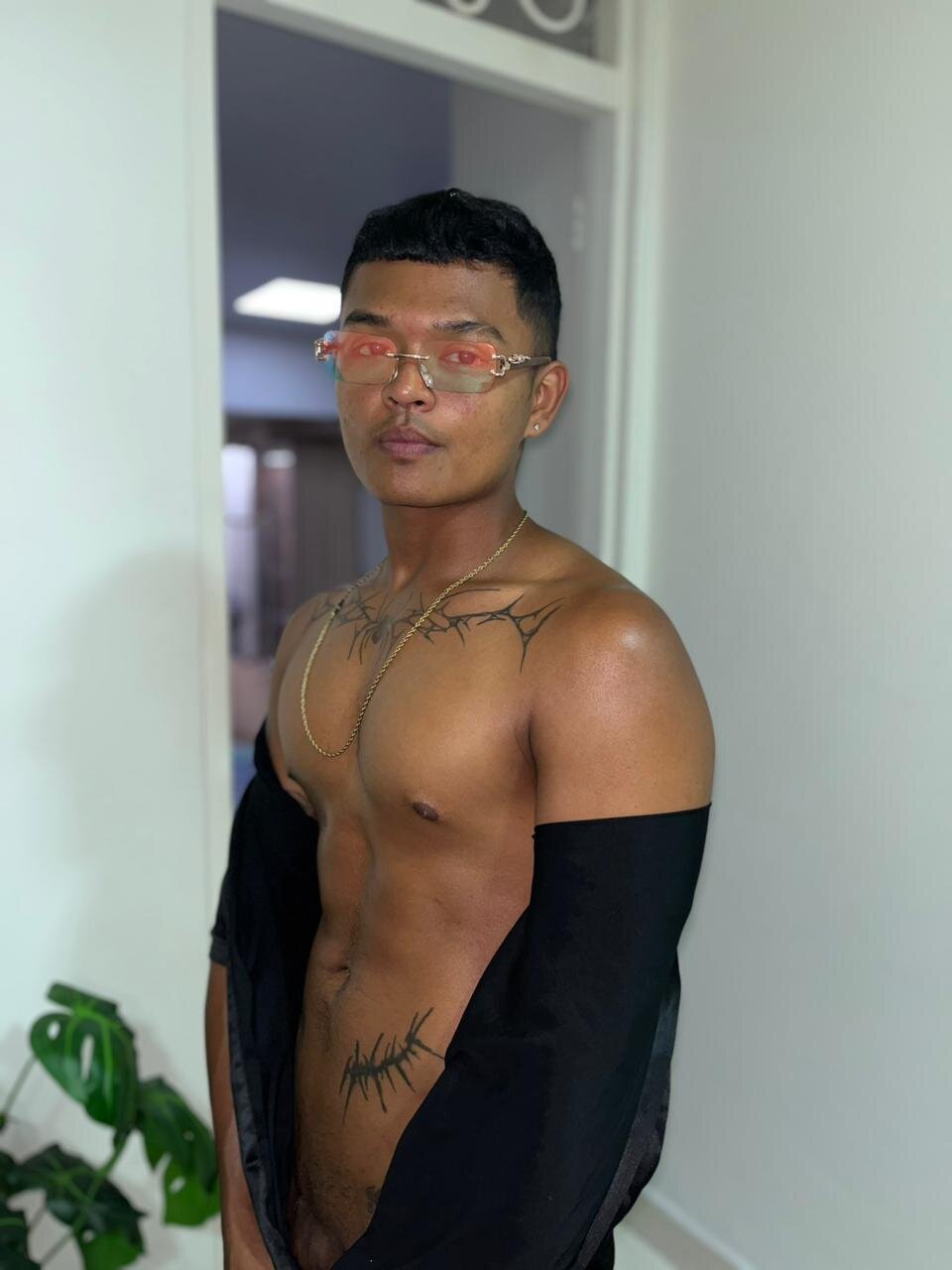 AndrewKenoxx_  8306. kiemelt képe