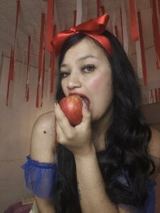 celeste_star0 SNOW PRINCESS 🍎🍎🍎 Hình 3