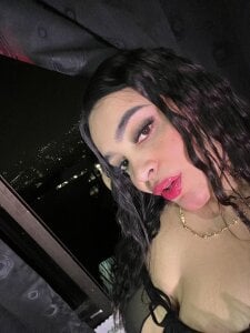 Danna_222 I love black😈🖤 Pic 6