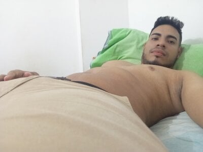 Zdjęcia Moreno_latino_sex Public:  5