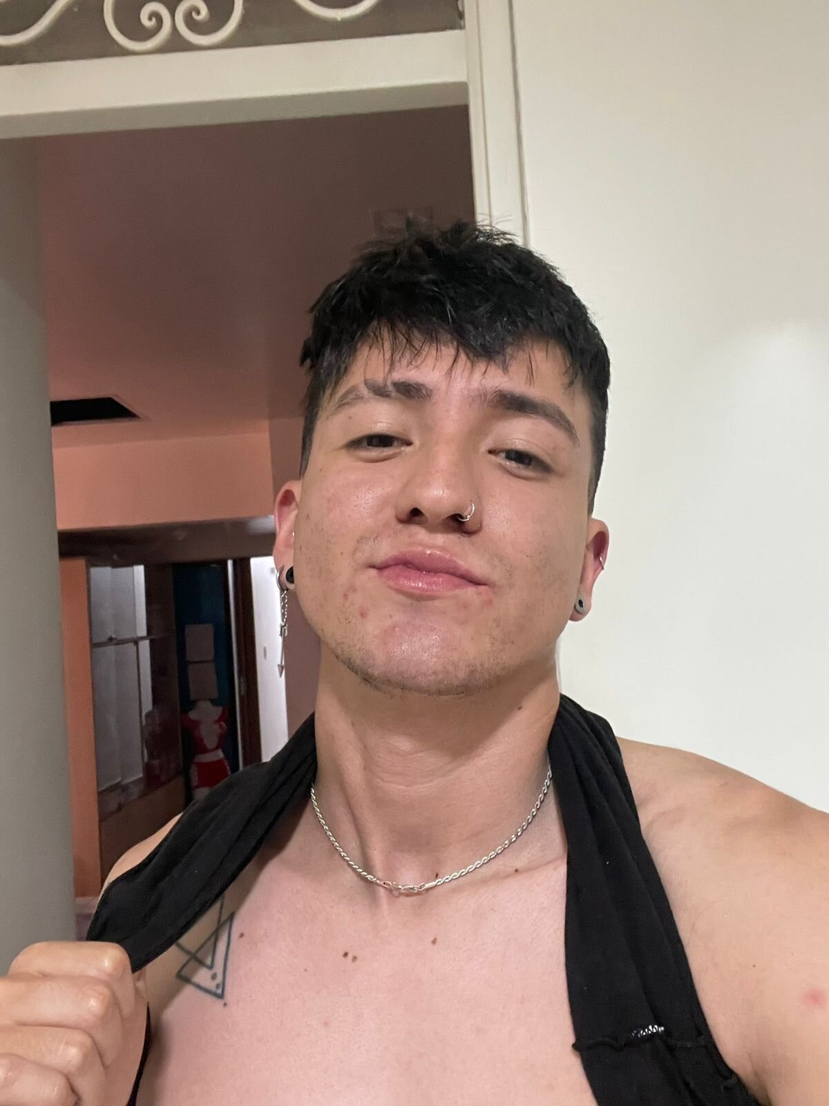 صور Carter_Noah_ الرائجة  7020