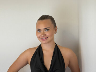 MilaRaven Public Pic 5