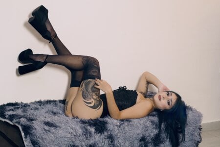 yulianademond66 sensuality Foto 3