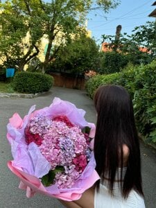 LoudMoans Public Pic 4