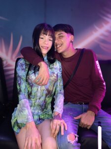 Hotcousin18's Sex Photo Gallery with Nude Pics | Stripchat