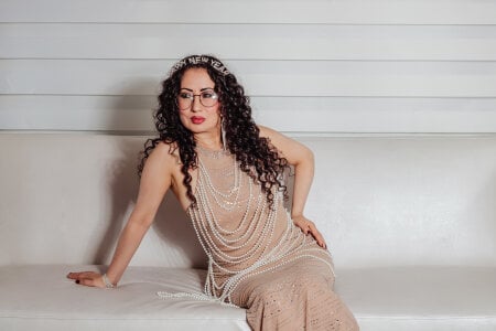 SamanthaAntolin Happy new year 🎉🎇 Pic 2