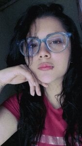 zoey_wild Public  4টি ছবি