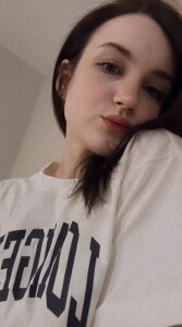 AllynHagie White silence 🤍✨ Pic 3