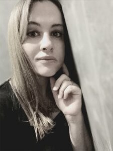 karina160000 Public  6টি ছবি