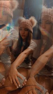 dhurata_22 Public Pic