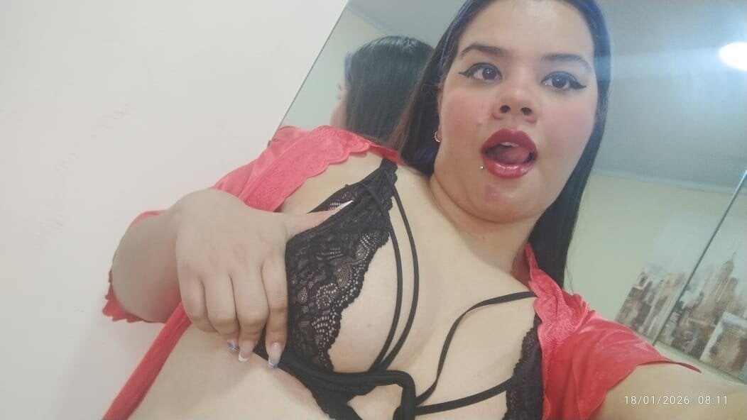 IrisDavis_ Trending Pic 6955