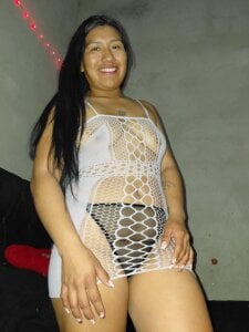 canelita_hot01 Public Pic 3