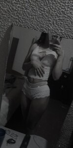 alana_swett Public Pic 3