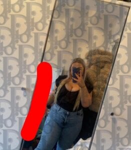 KatieCeexxPublic Bild 3