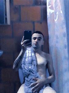 lopez96hot Public Pic 2