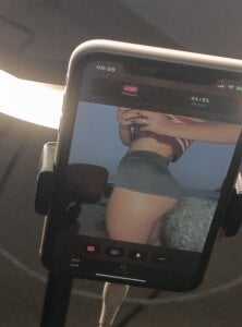 Public de AshleyAndChris  2 Imagens