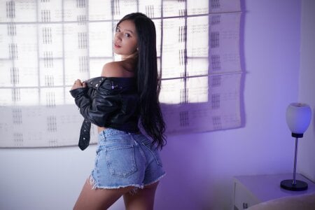 Salome_ev Public Pic 5