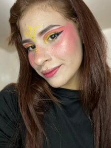 Jessi_Walker: Look at me closely… 🥰 ( 3 фото)