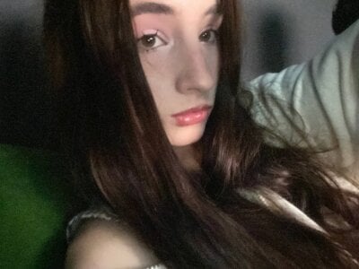 MoriahLinder Public Pic 4