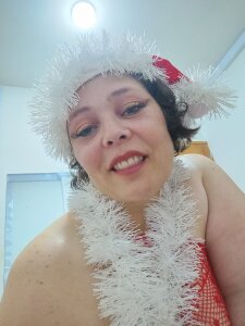 evans__collin mother christmas Immagine  4