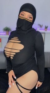 Shhh, enjoy our secret space de hana_falak  3 Imagens