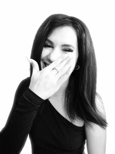 MishaVeyra Misha 😅 Pic 4