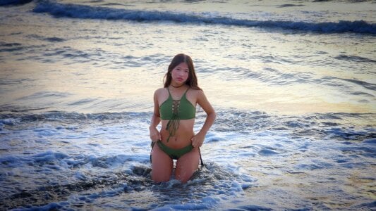 caylin_dolls2 Public Pic