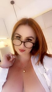 mia_lourence 🤓🤭 Foto  2