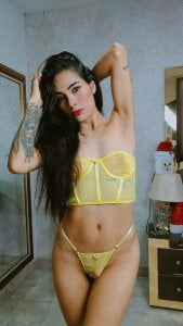NicoleEsposito sexy yellow lingerie💛 Pic 7