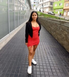 Saray_Cute_v Public зображення 5