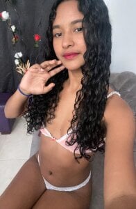 Sophya_Bell: SOPHYA ( 4 фото)