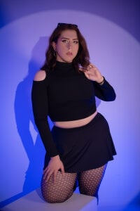 JanneBlossom_ Public Pic 2