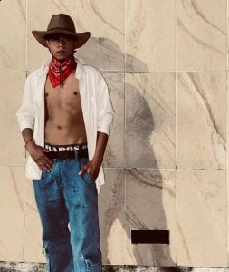 Taylor_Black_01 COWBOY Pic 2