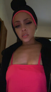 FocxyPhoenixx Public Pic 8