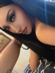 HollyTamara Public Pic