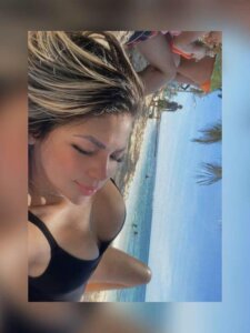 🔥Weekend getaway🔥 od Gabby_santos_  3 snímek