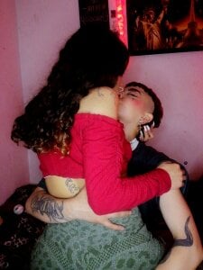 AlexxaAndRileyy🍑🍑🍑图片