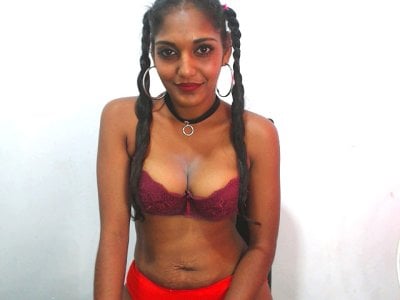 IndianHoneyXX Public Pic 6