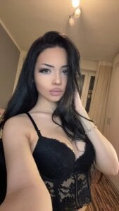 crystalchristina56 Public Pic