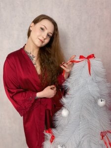 velvet_cherry_ Christmas girl Pic 4