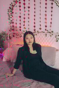 🖤💚🖤 de YunaArai  6 Imagens