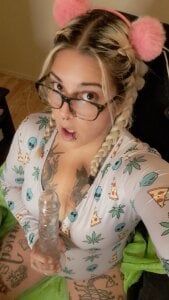 ShineyQuinn Public Pic 2